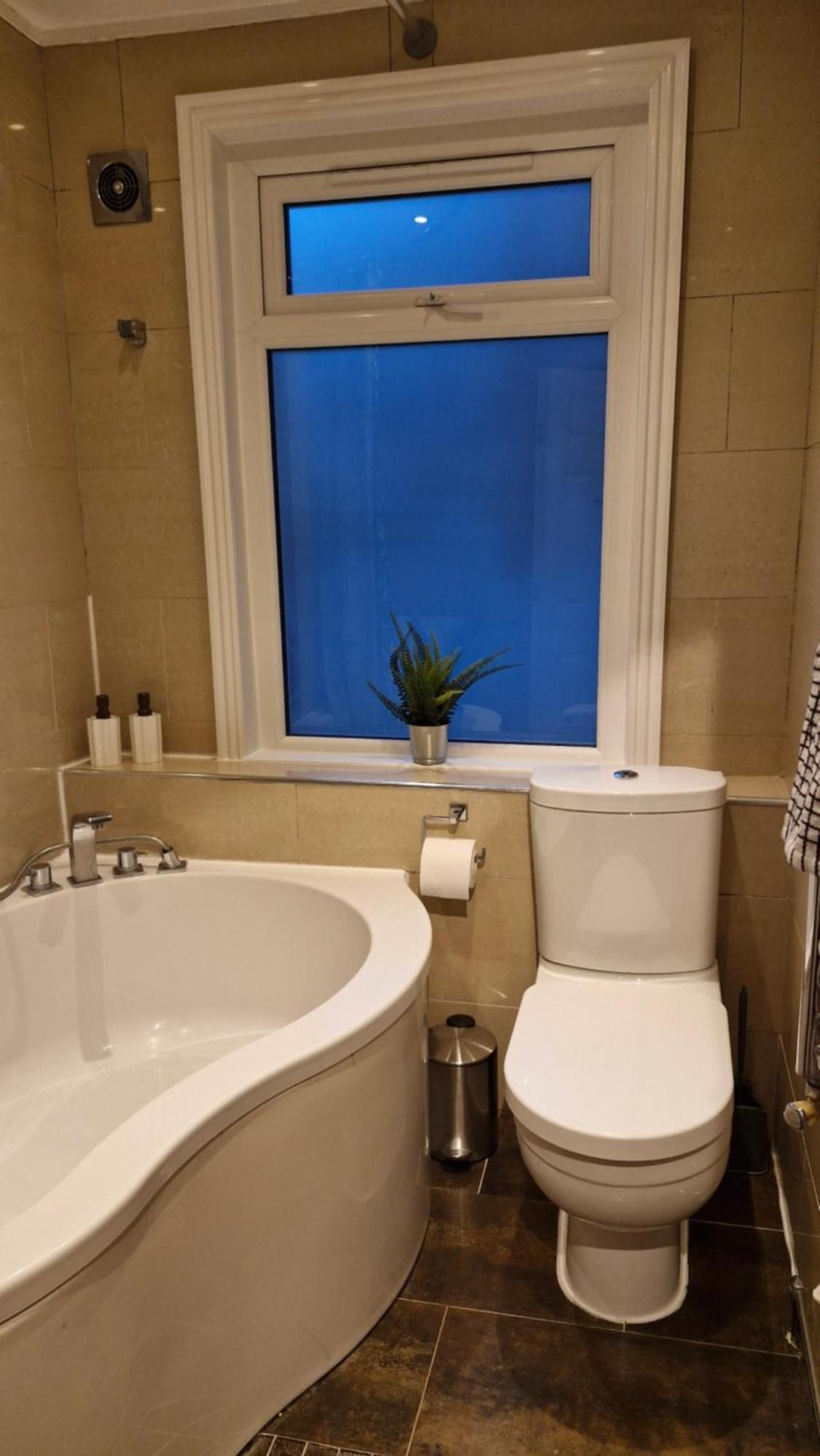 Charming Flat In Wimbledon Apartment London Bagian luar foto